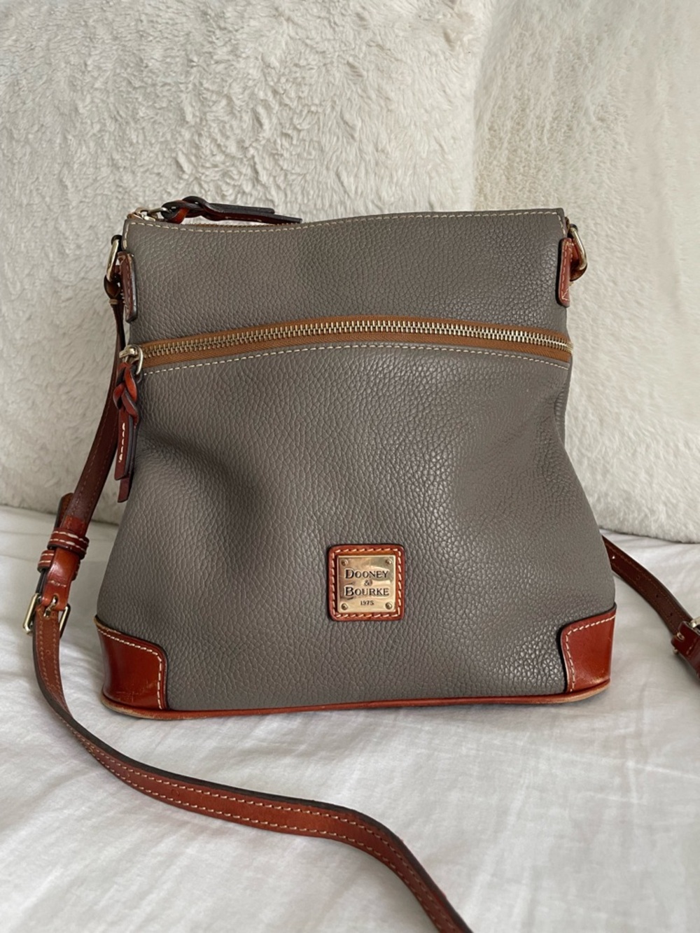 Dooney & Bourke Pebble Grain Crossbody
